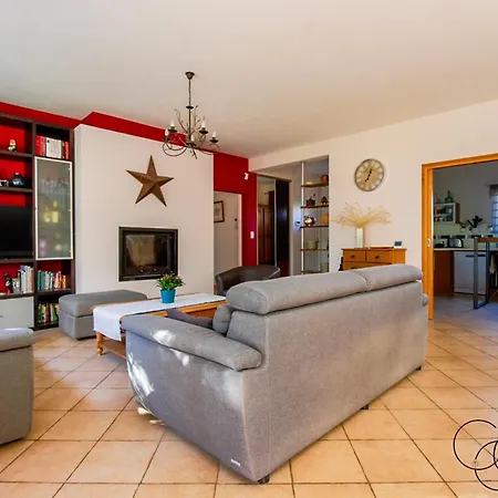 Holiday home Du Chanoine Clim Piscine Wifi *